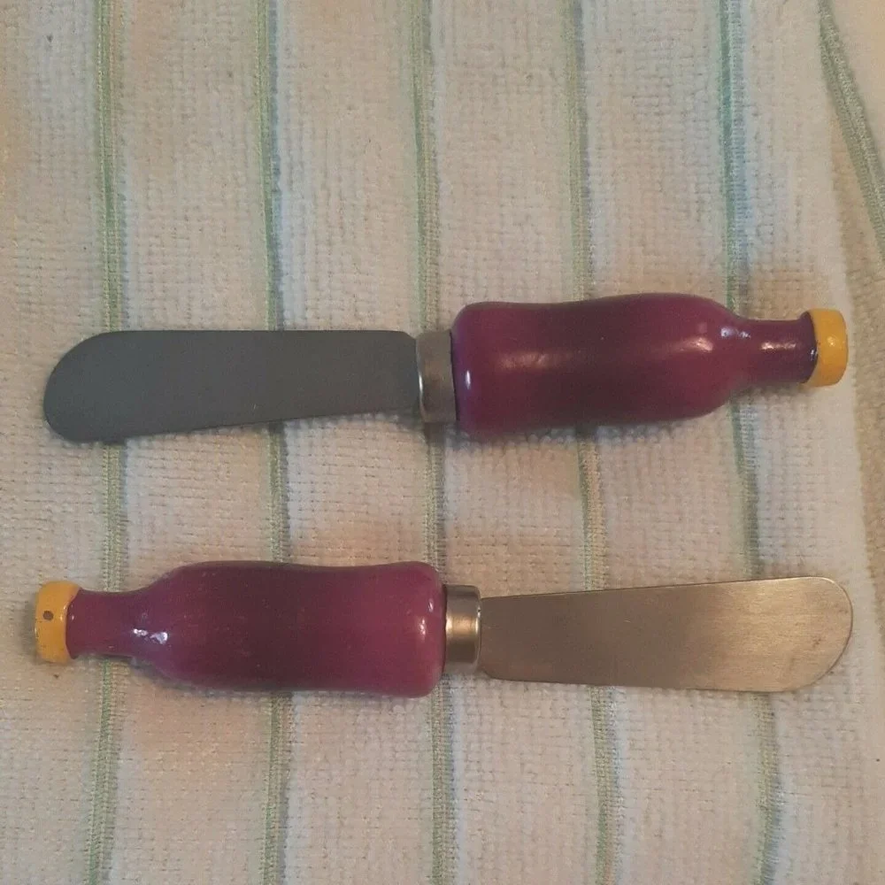 Set of 4 Appetizer Forks and Spreading Knives Purple Vino Wine Party